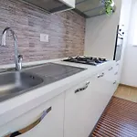 Hébergement de vacances Casa Aurora A *