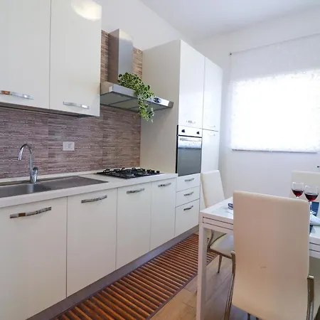 Casa Aurora A בית נופש *