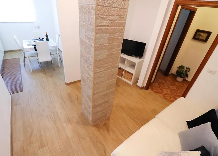 Holiday home Casa Aurora A *